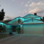 house that Trimlight Chicago put lights on