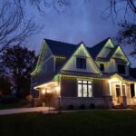 house that Trimlight Chicago put lights on