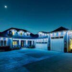 house that Trimlight Chicago put lights on